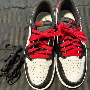 Jordan Retro 1 Low OG